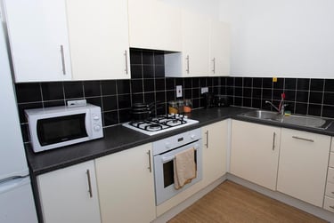 1 bed flat, Cowgate, Old Town, Edinburgh, EH11NQ - Image 14